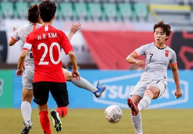 东亚杯女足中国对日本直播的相关图片